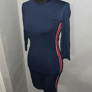Blue tshirt dress. Heart & hips. NWT